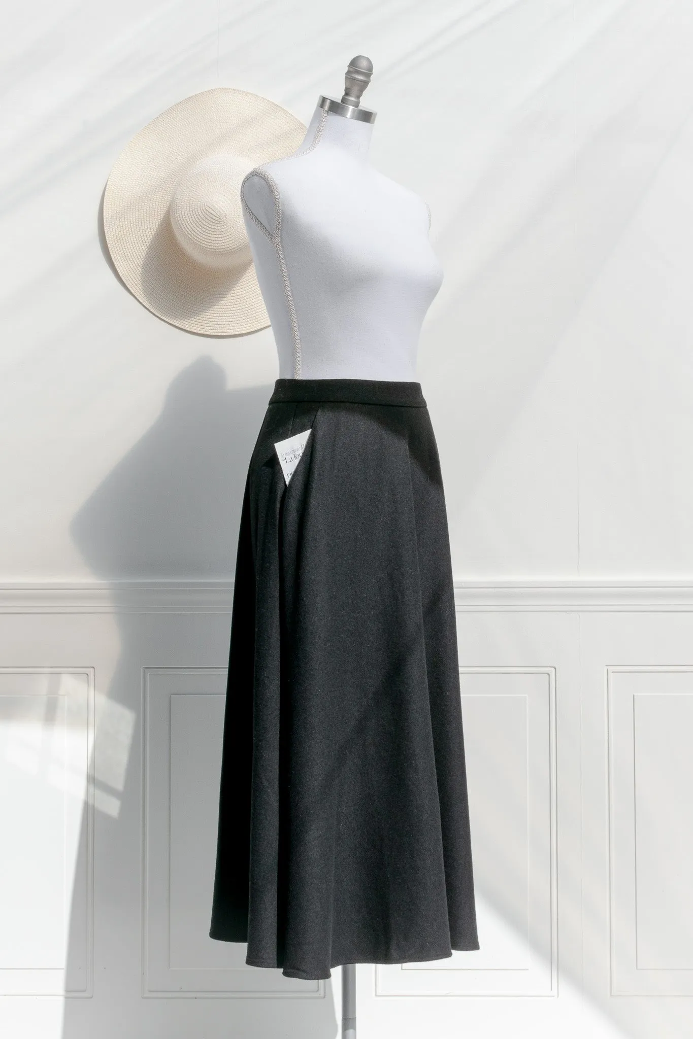 Alouette Midi Skirt - Black