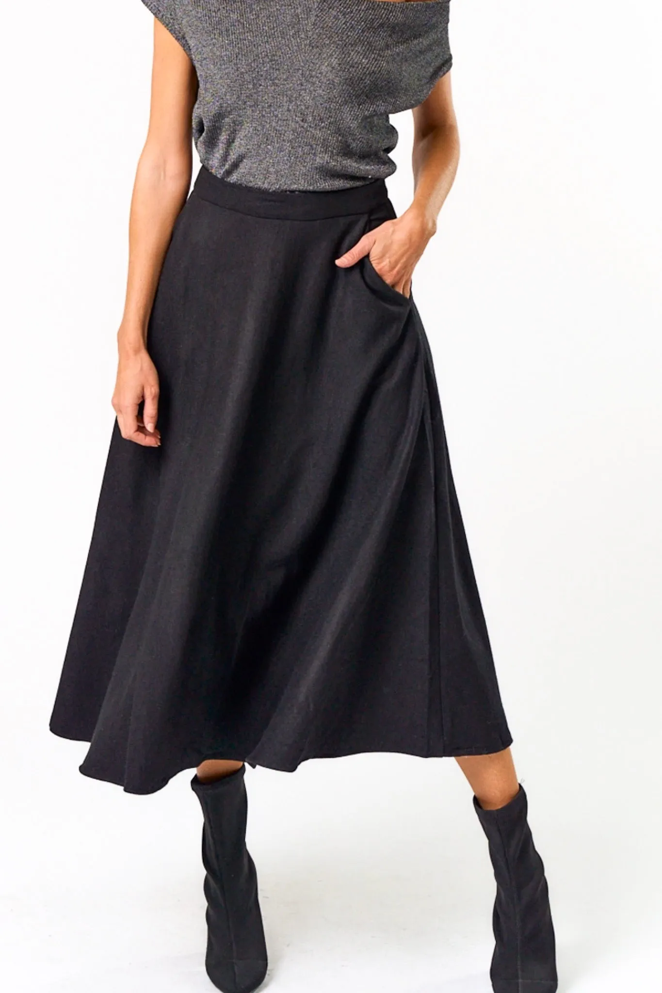 Alouette Midi Skirt - Black