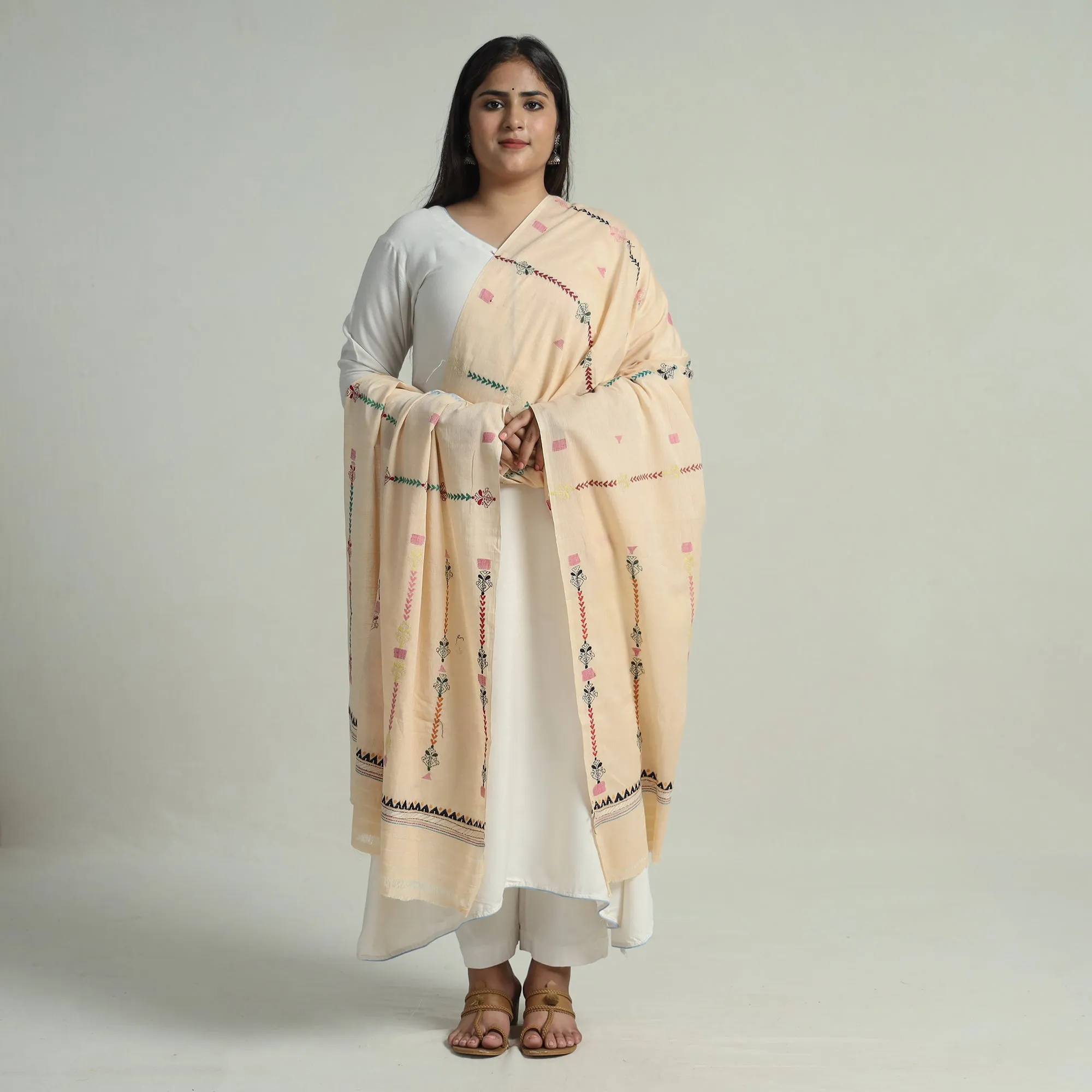 Beige - Bengal Kantha Embroidery Silk Cotton Dupatta 02