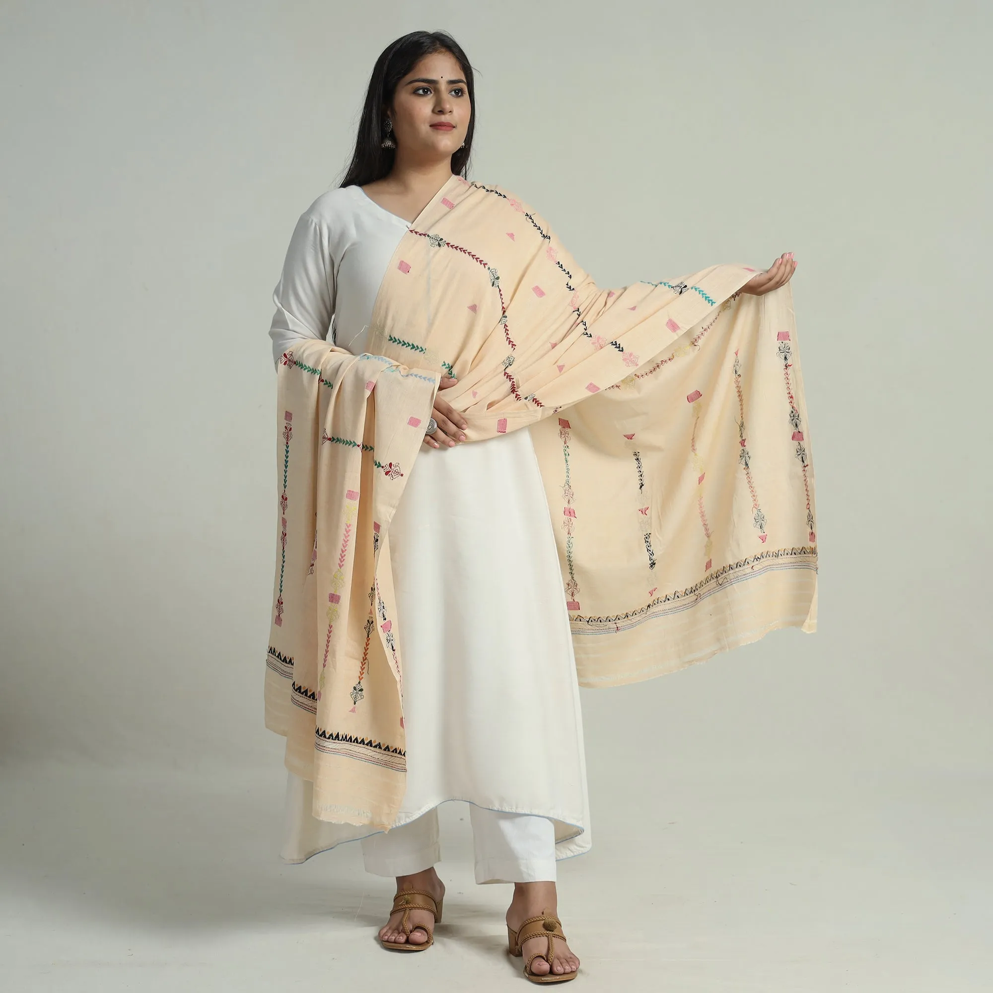 Beige - Bengal Kantha Embroidery Silk Cotton Dupatta 02