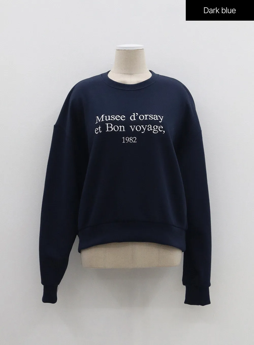 Embroidered Sweatshirt OM309