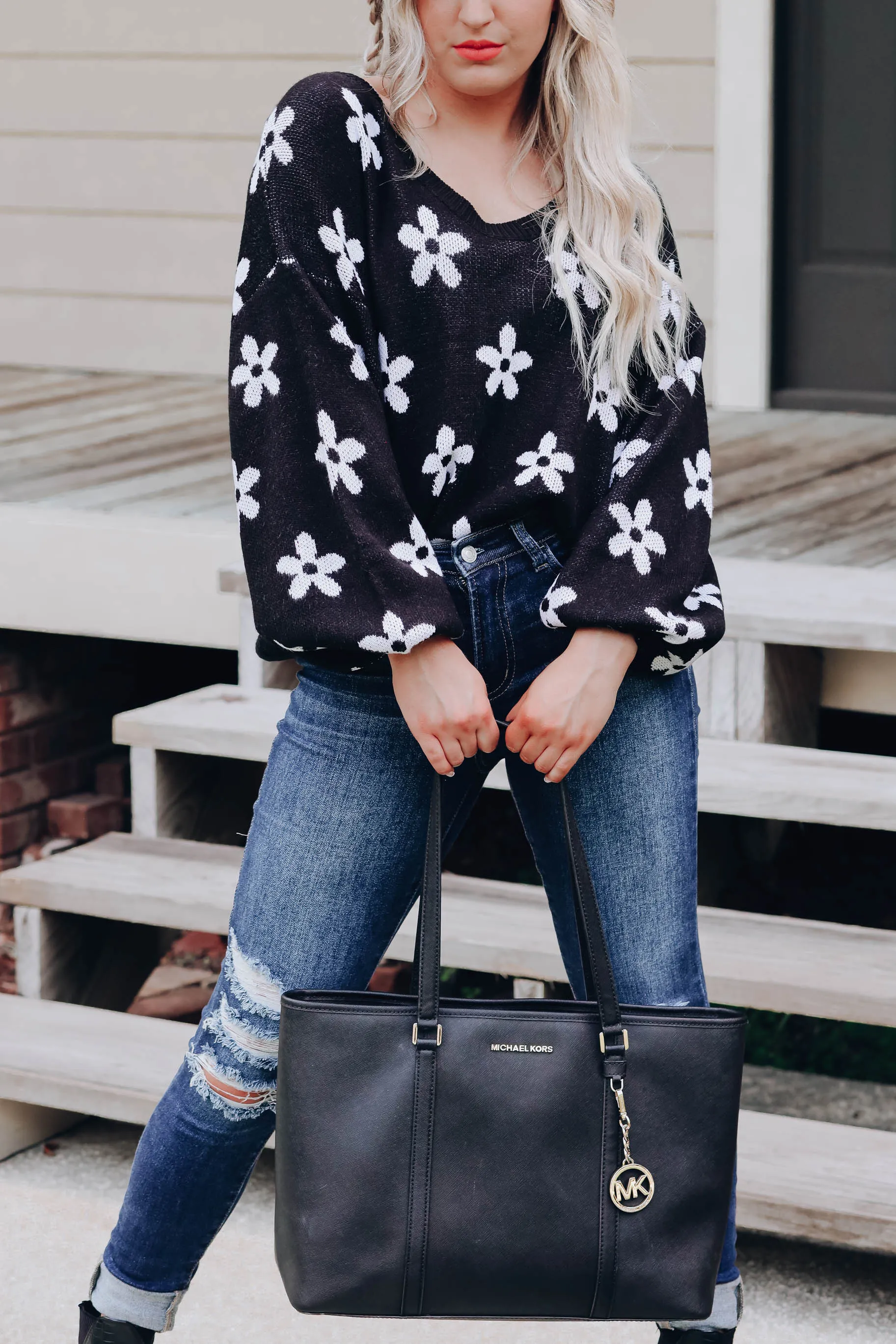 Field of Flowers Sweater - Black