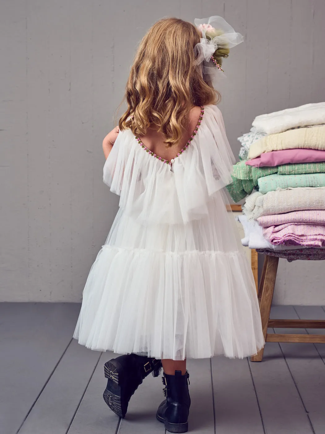 Girl's long tulle dress with V-neck - ANUSE-White