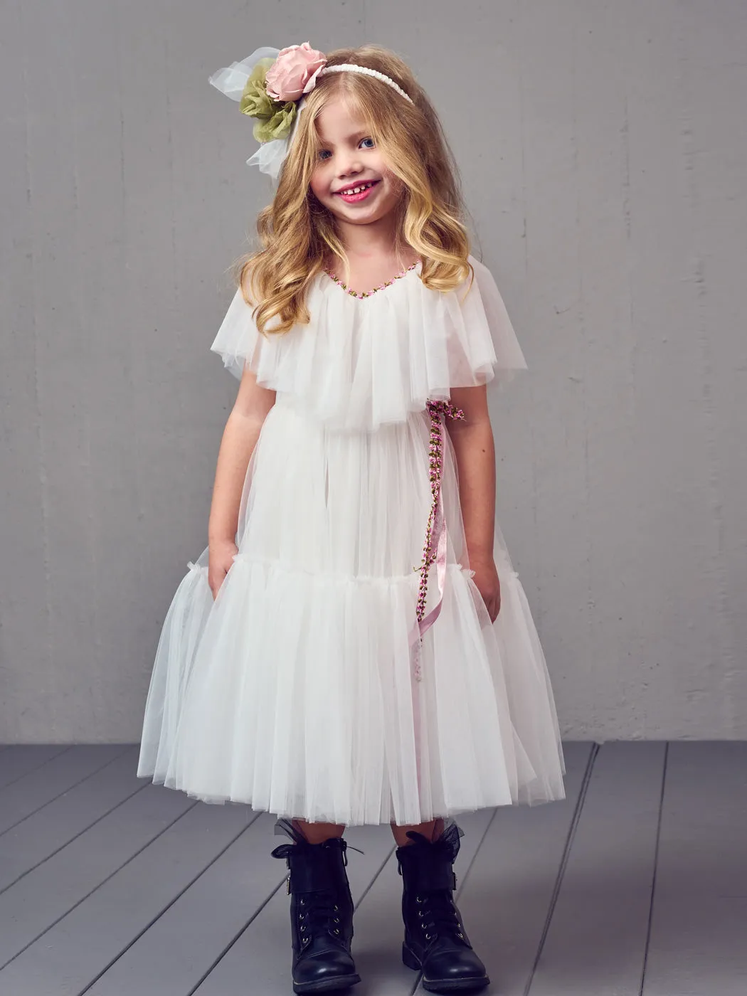 Girl's long tulle dress with V-neck - ANUSE-White