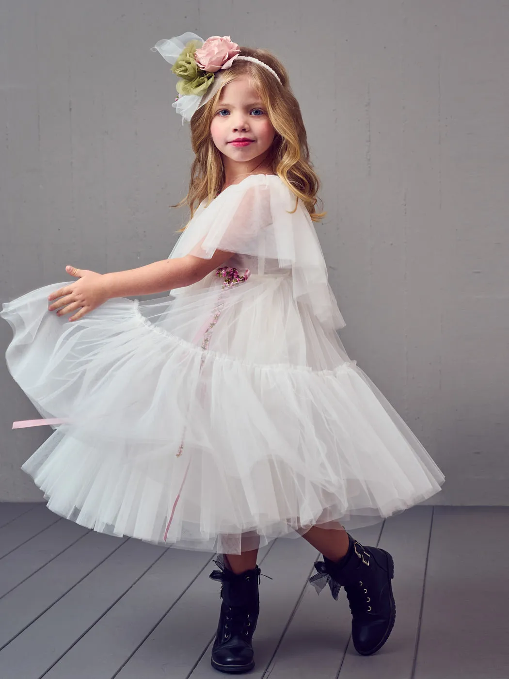 Girl's long tulle dress with V-neck - ANUSE-White