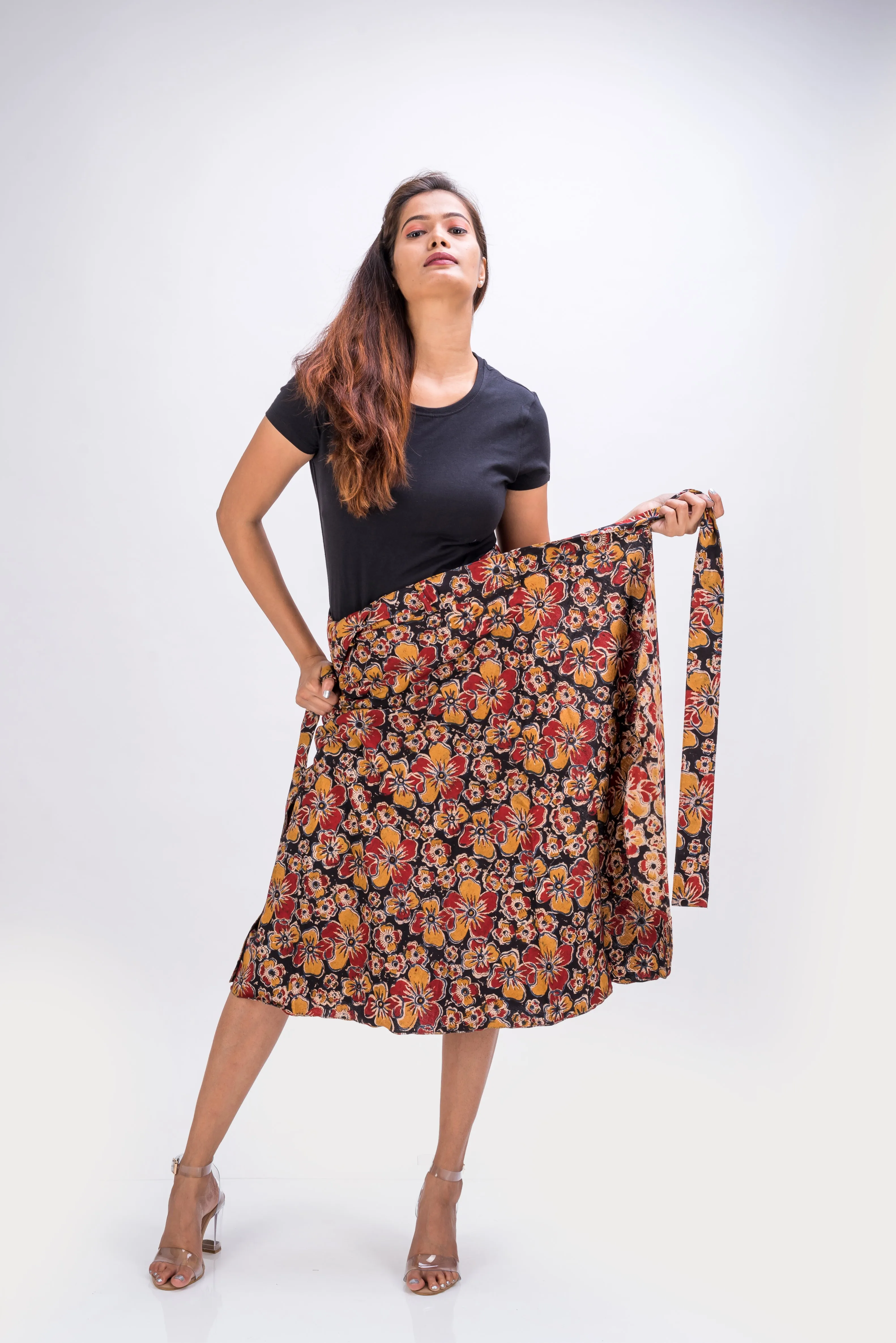 KK3005 Wrap Skirt - Big Flowers