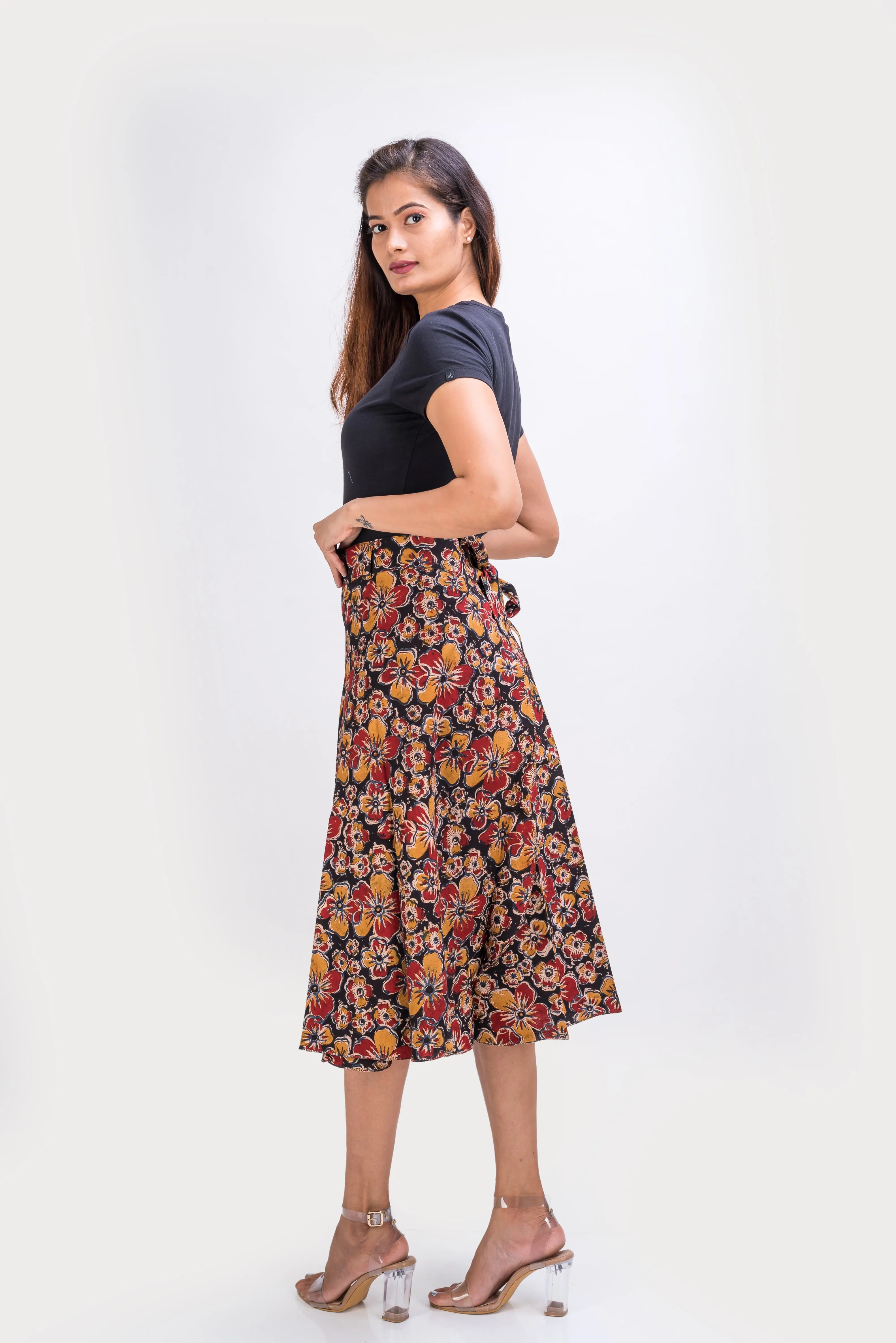 KK3005 Wrap Skirt - Big Flowers