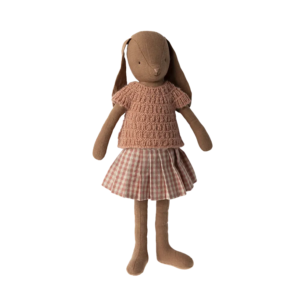 Maileg bunny size 3, chocolate brown, knitted shirt and skirt