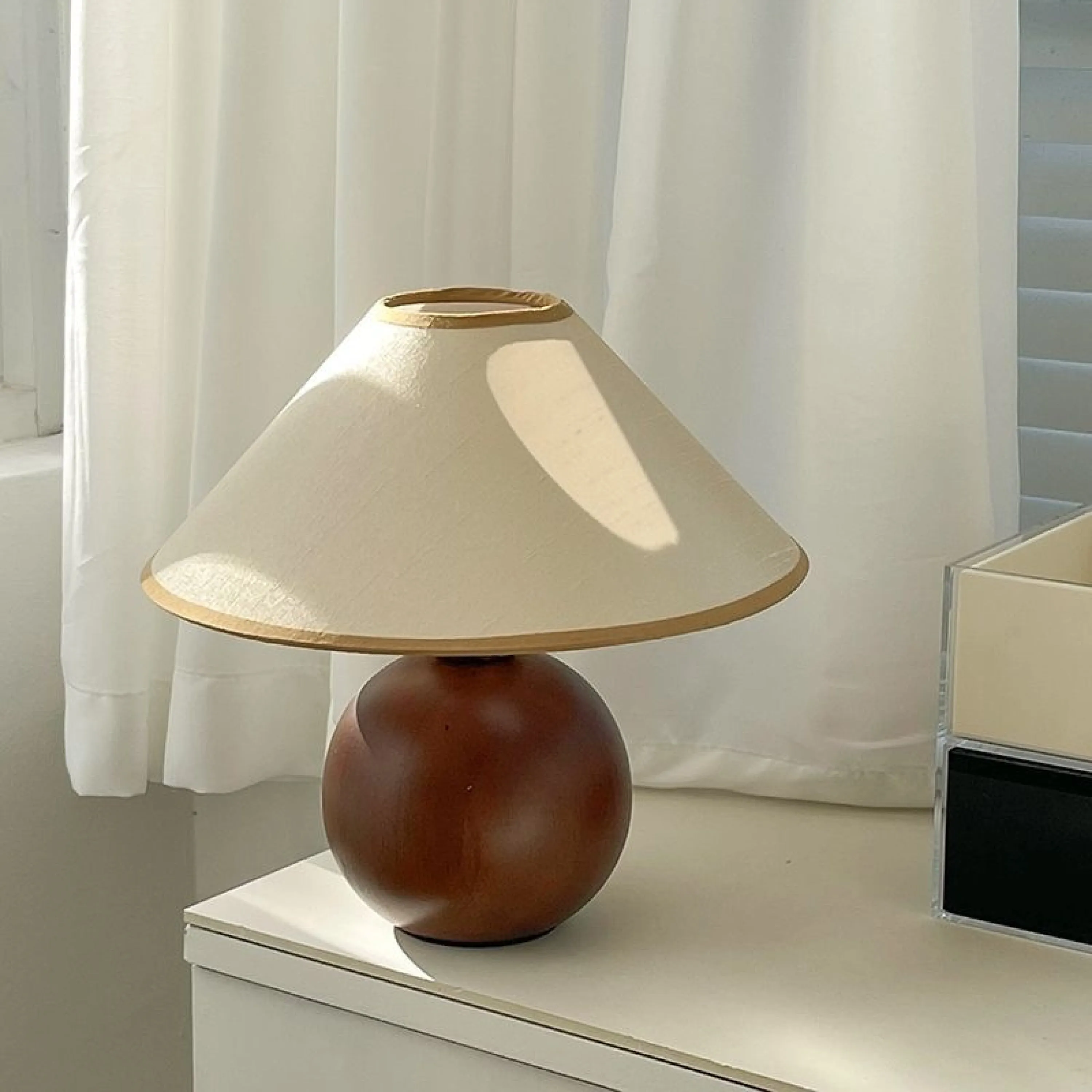 Round Pleated Wooden Lamp (3 Colors)