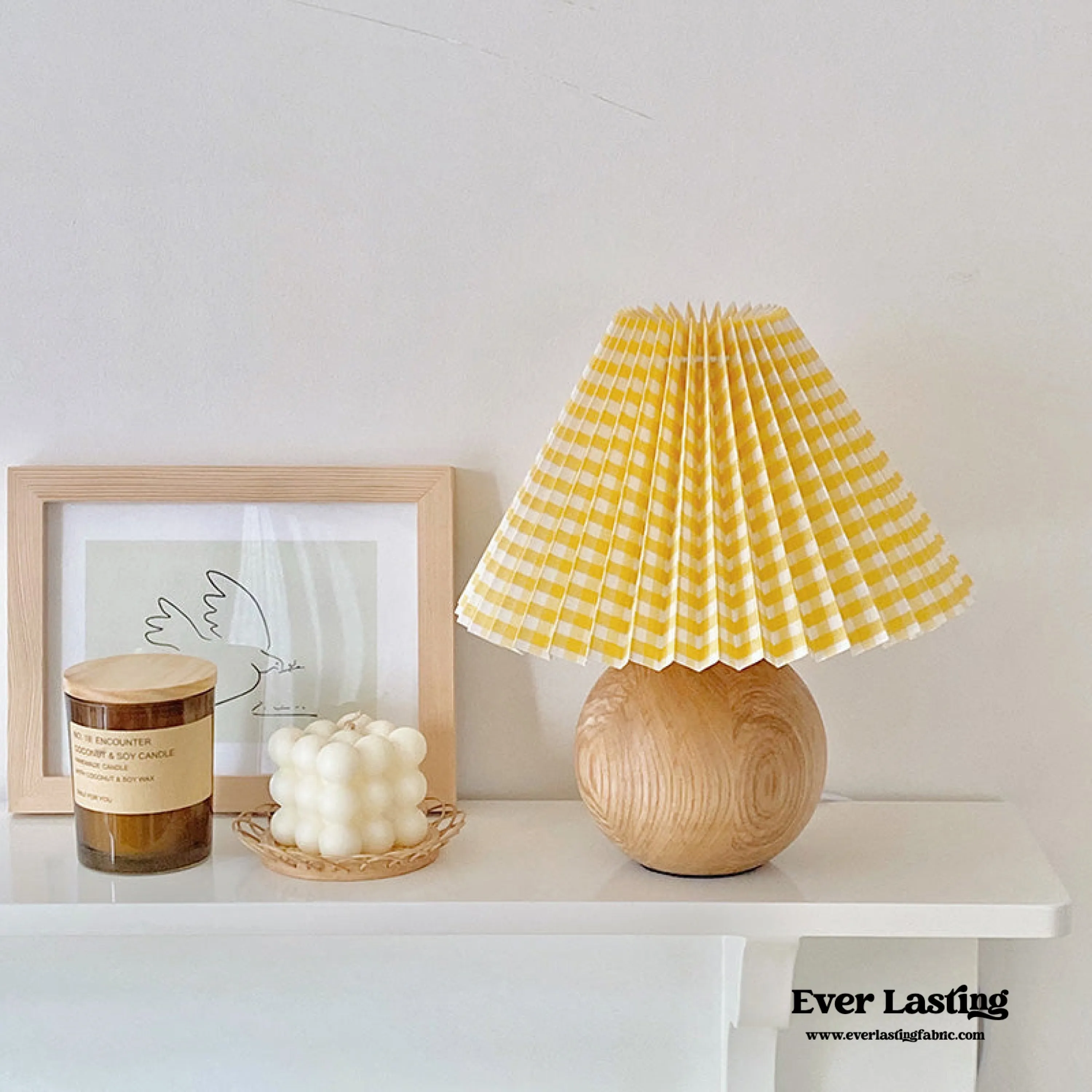 Round Pleated Wooden Lamp (3 Colors)