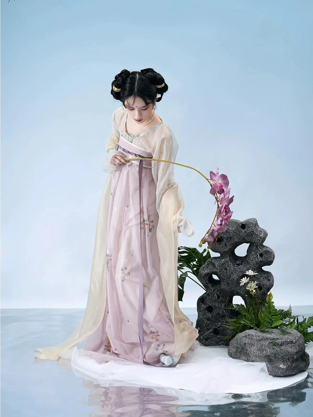 Tutu 兔兔 Rabbit Rabbit Early Tang Round Collar Qixiong Ruqun Set