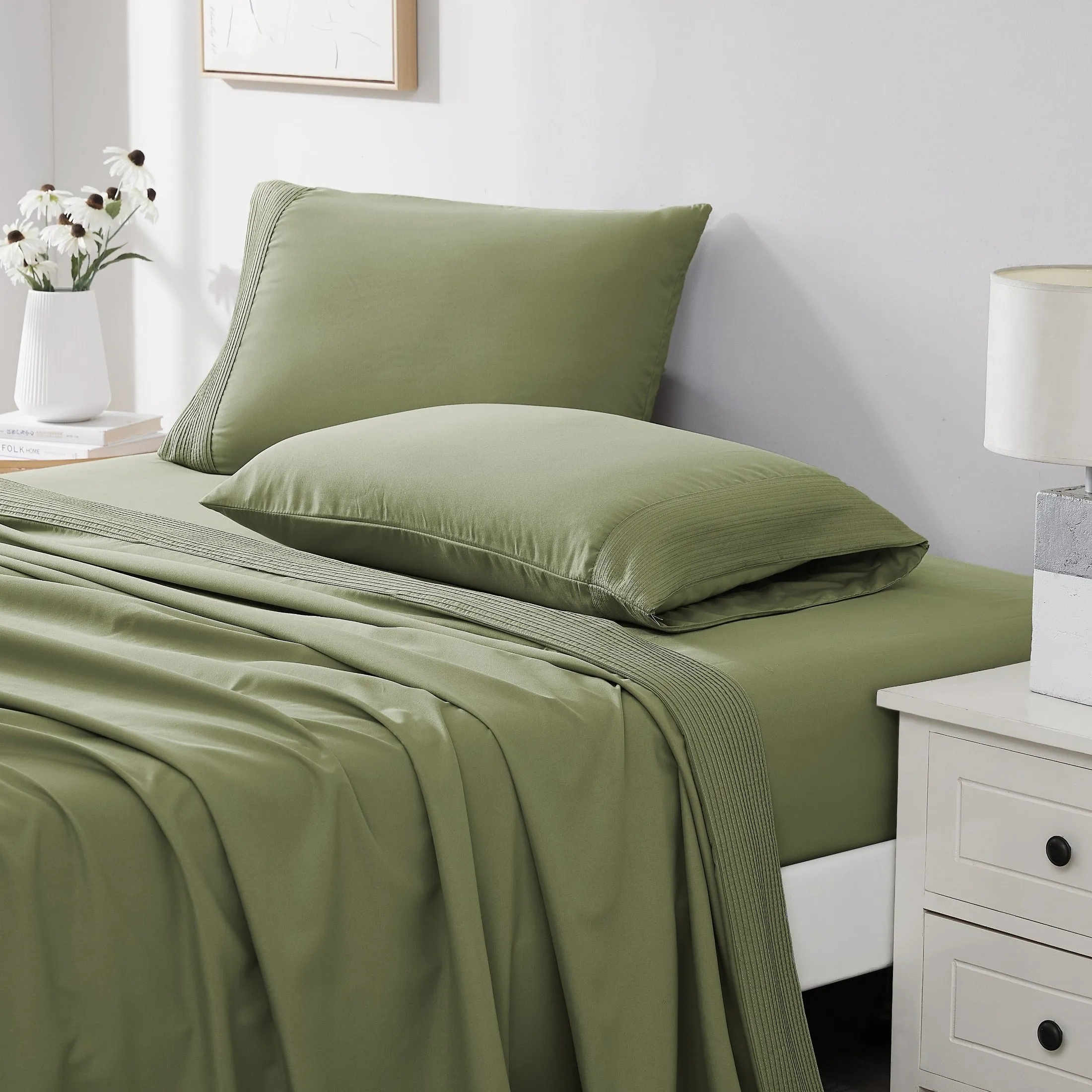 Vilano Extra Deep Pocket Pleated Sheet Set in Earth Tones