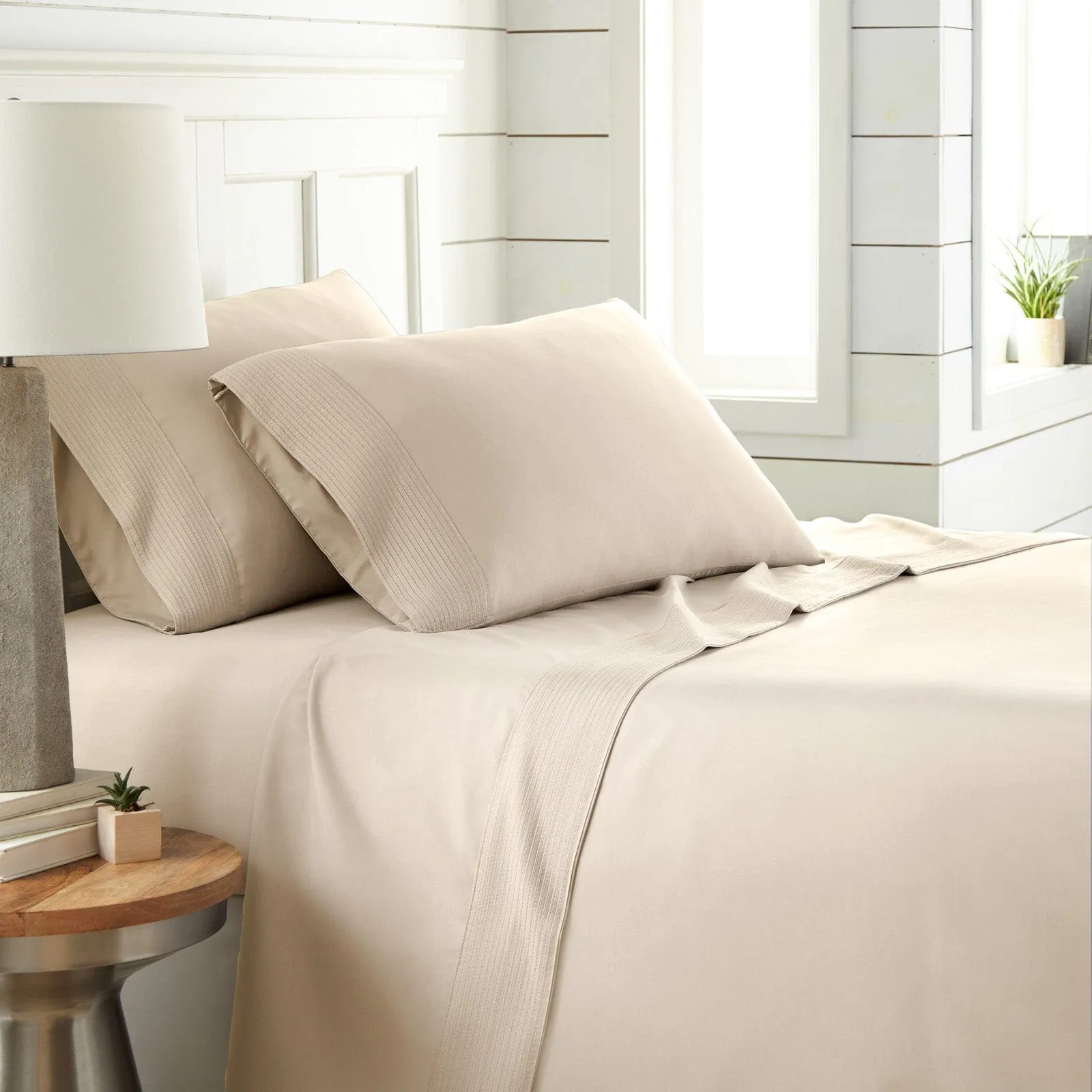 Vilano Extra Deep Pocket Pleated Sheet Set in Earth Tones