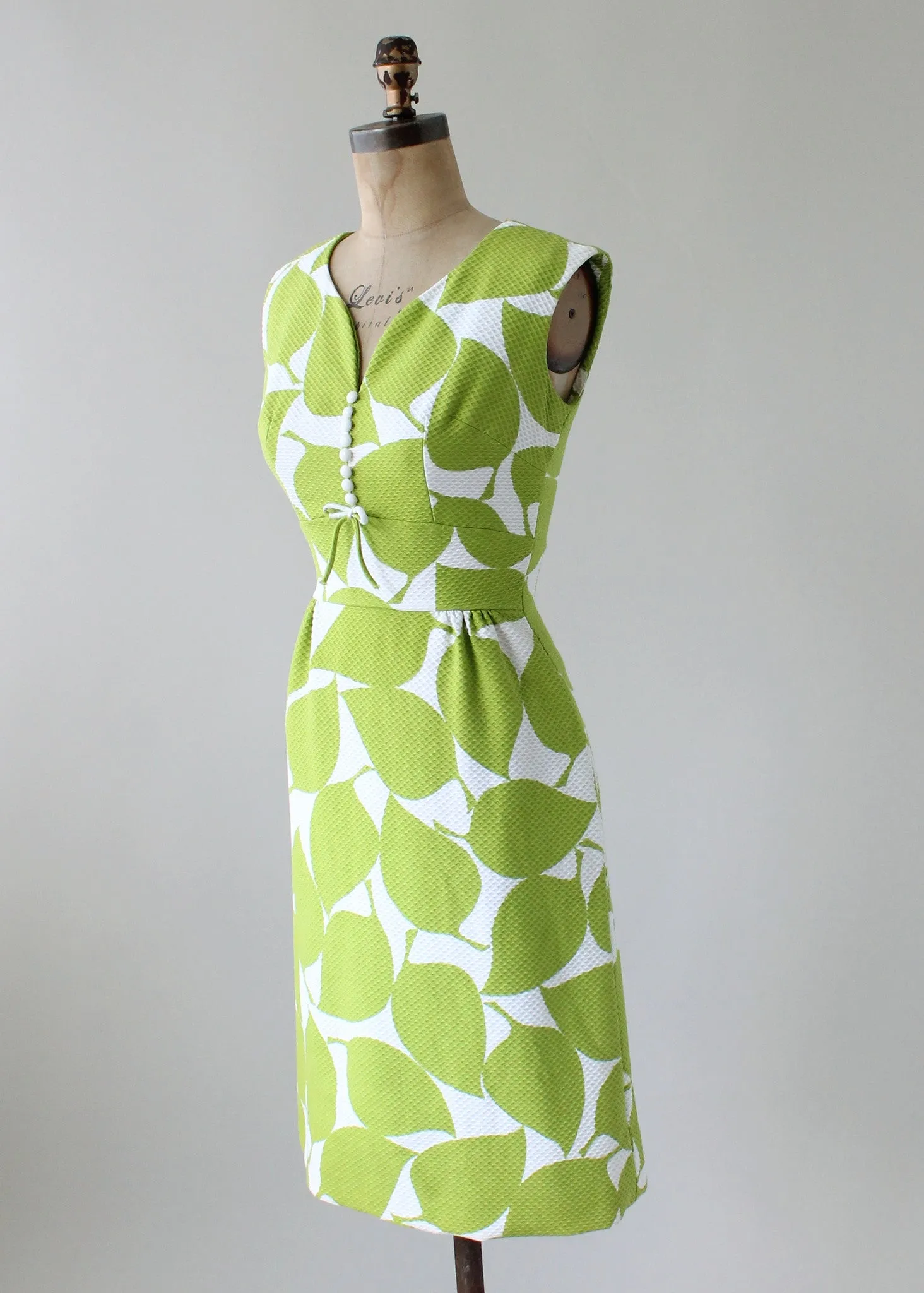 Vintage 1960s Lime Leaves Cotton Day Dress