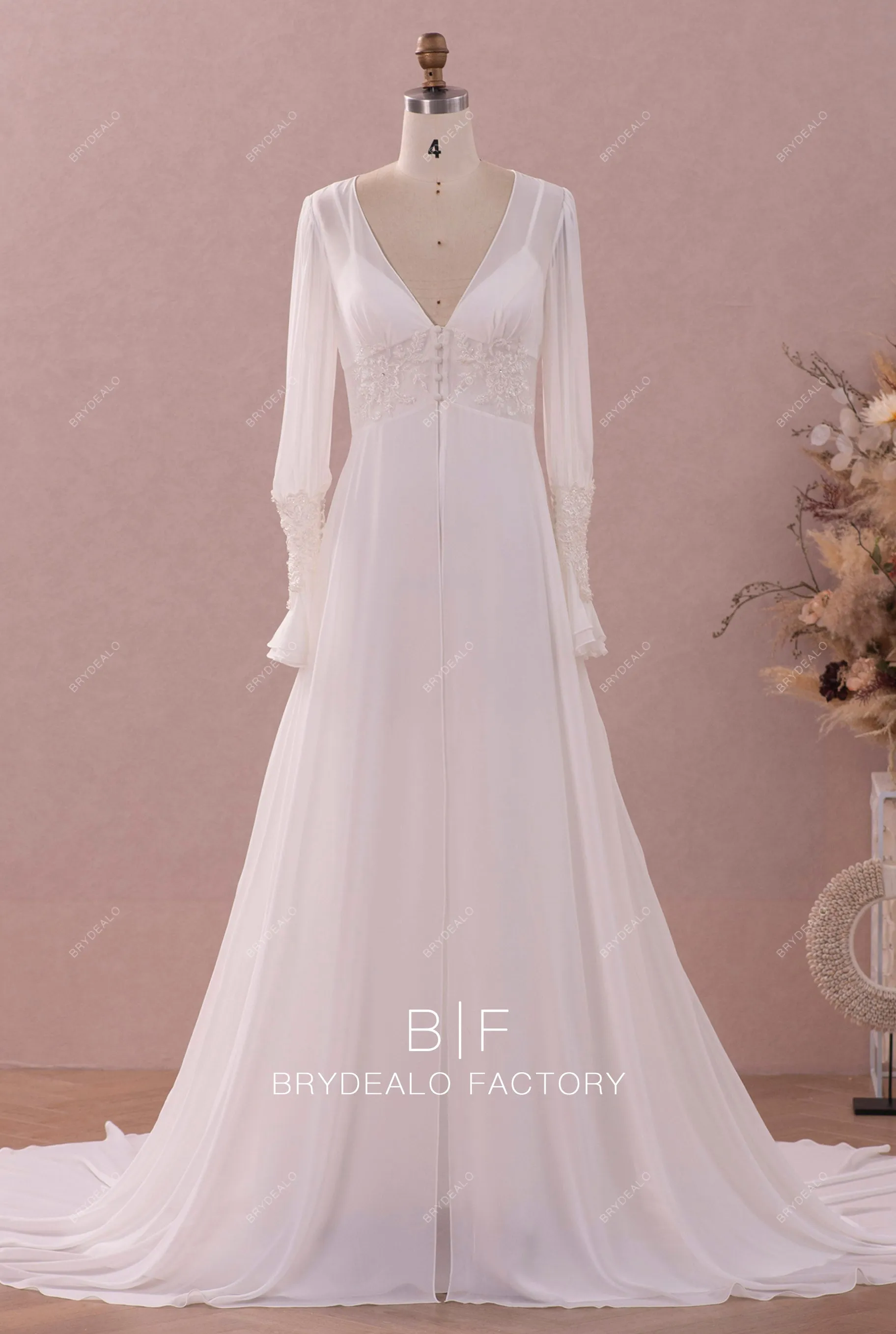 Vintage Beaded Lace Chiffon Robe Satin A-line Wedding Dress